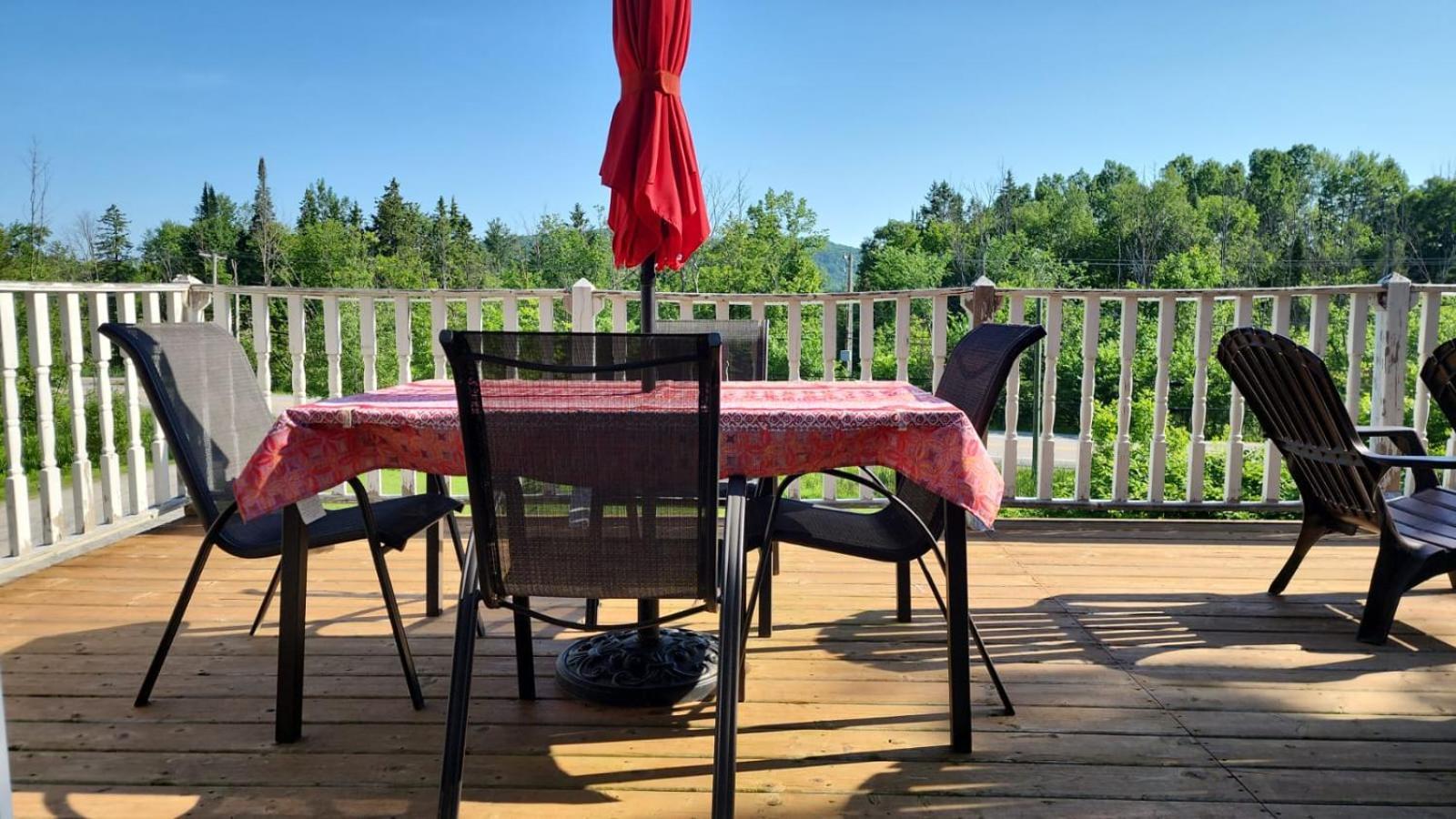 Gite Le Tresor Cache Bed & Breakfast Chelsea Kültér fotó